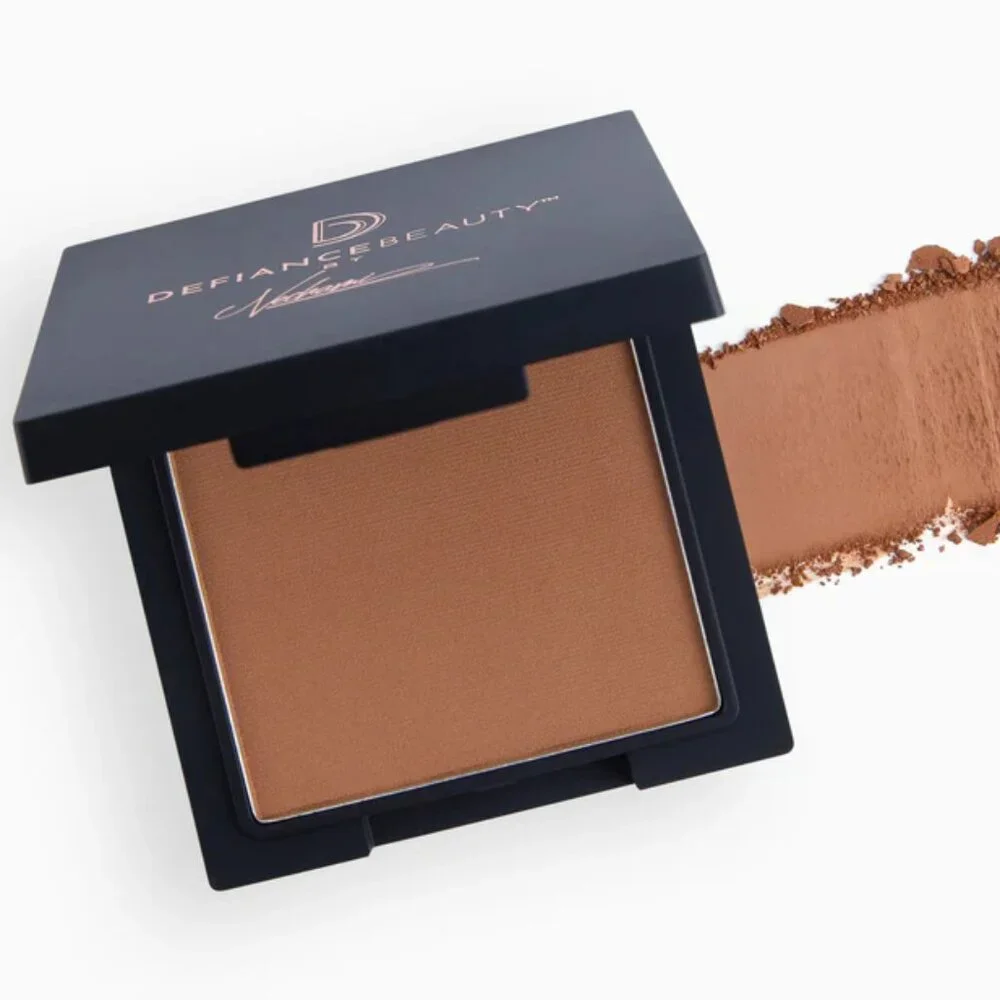 DEFIANCE BEAUTY Satin Sovereign Bronzer (BRAND NEW‎ IN BOX!)